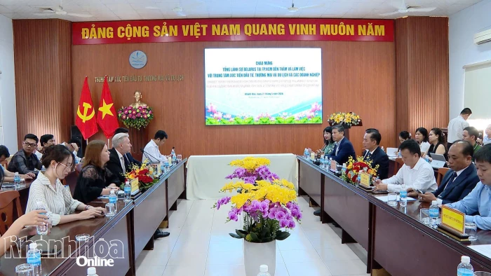 Tăng cường hợp tác đầu tư, thương mại, du lịch giữa Khánh Hòa và Belarus