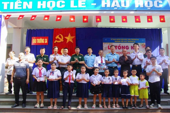 Trường Tiểu học Trường Sa tổng kết năm học 2025 - 2026