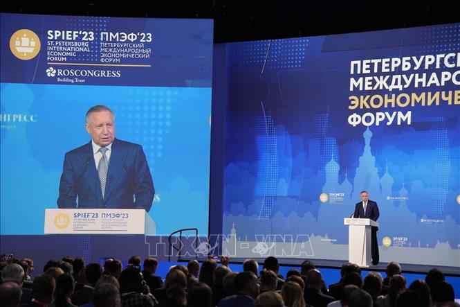 Diễn đàn Kinh tế Quốc tế St. Petersburg thảo luận việc thúc đẩy quan hệ EAEC - ASEAN