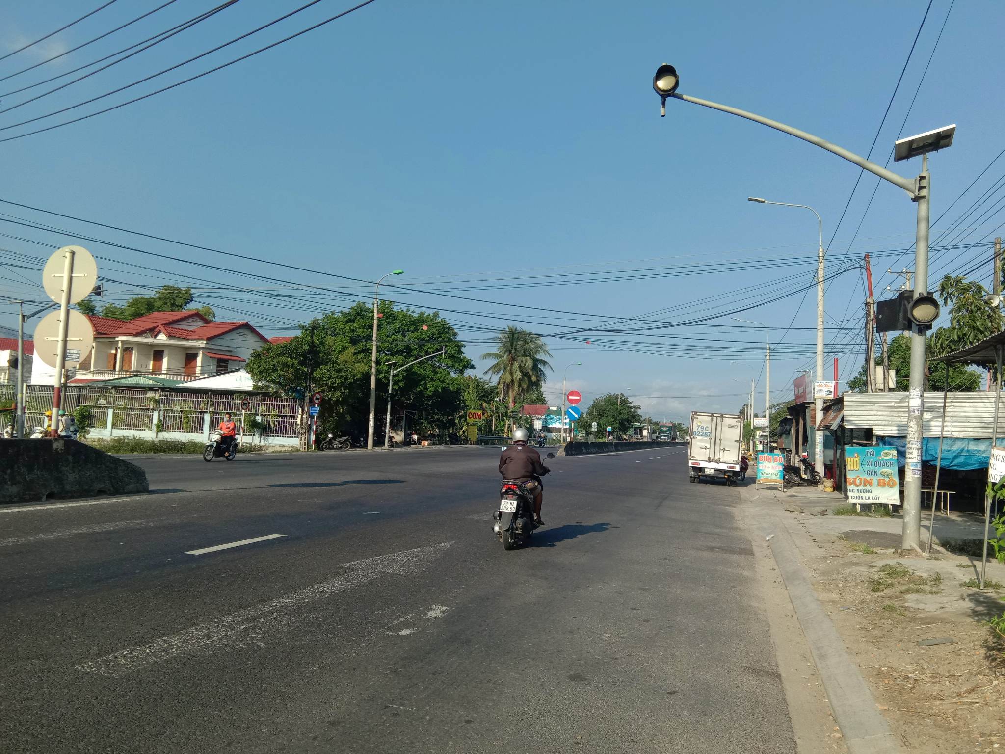 Đèn tín hiệu giao thông không hoạt động