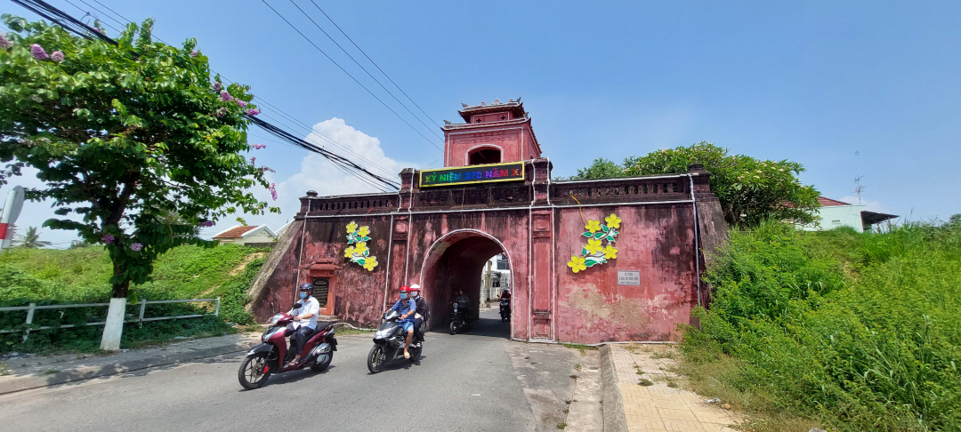 Nation-level Dien Khanh Ancient Citadel

