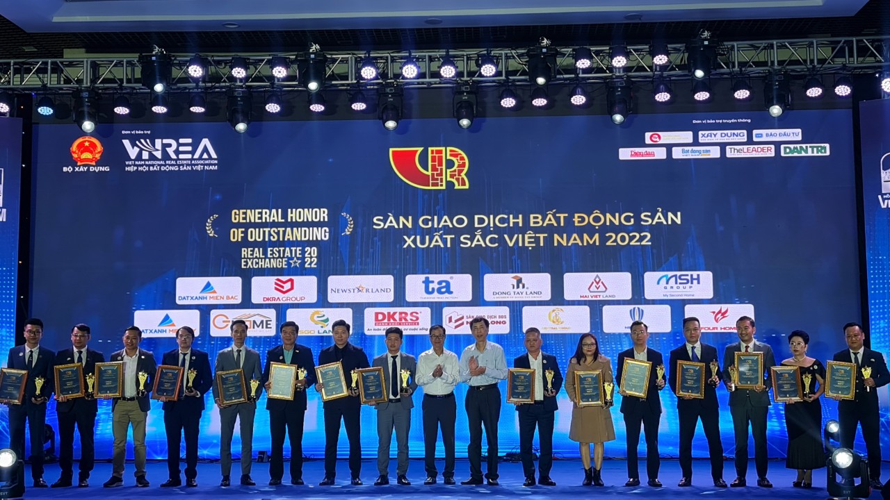 Vinh danh nhiều sàn bất động sàn và nhà môi giới ở TP. Nha Trang