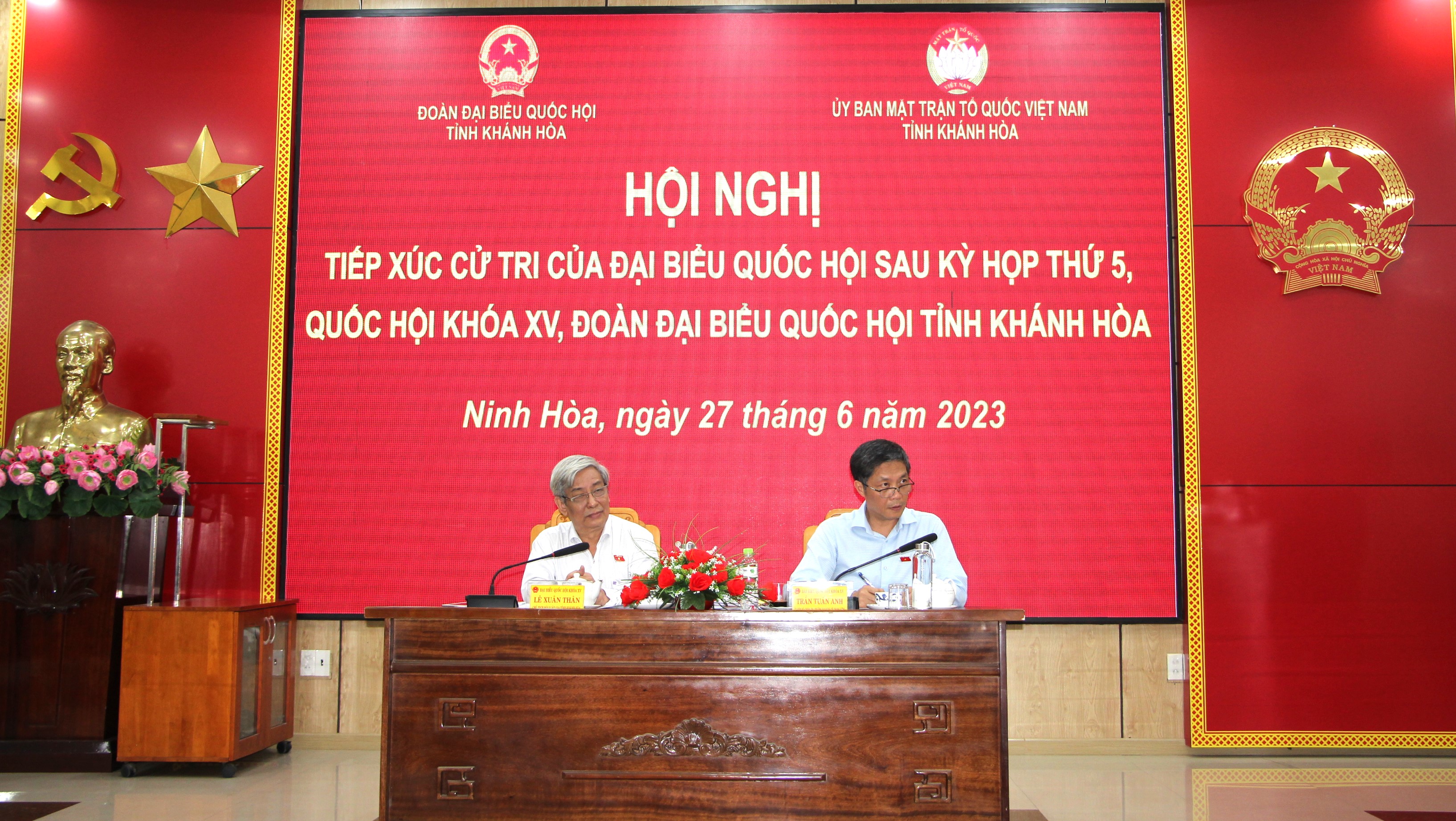 Ông Trần Tuấn Anh - Ủy viên Bộ Chính trị, Trưởng Ban Kinh tế Trung ương tiếp xúc cử tri thị xã Ninh Hòa