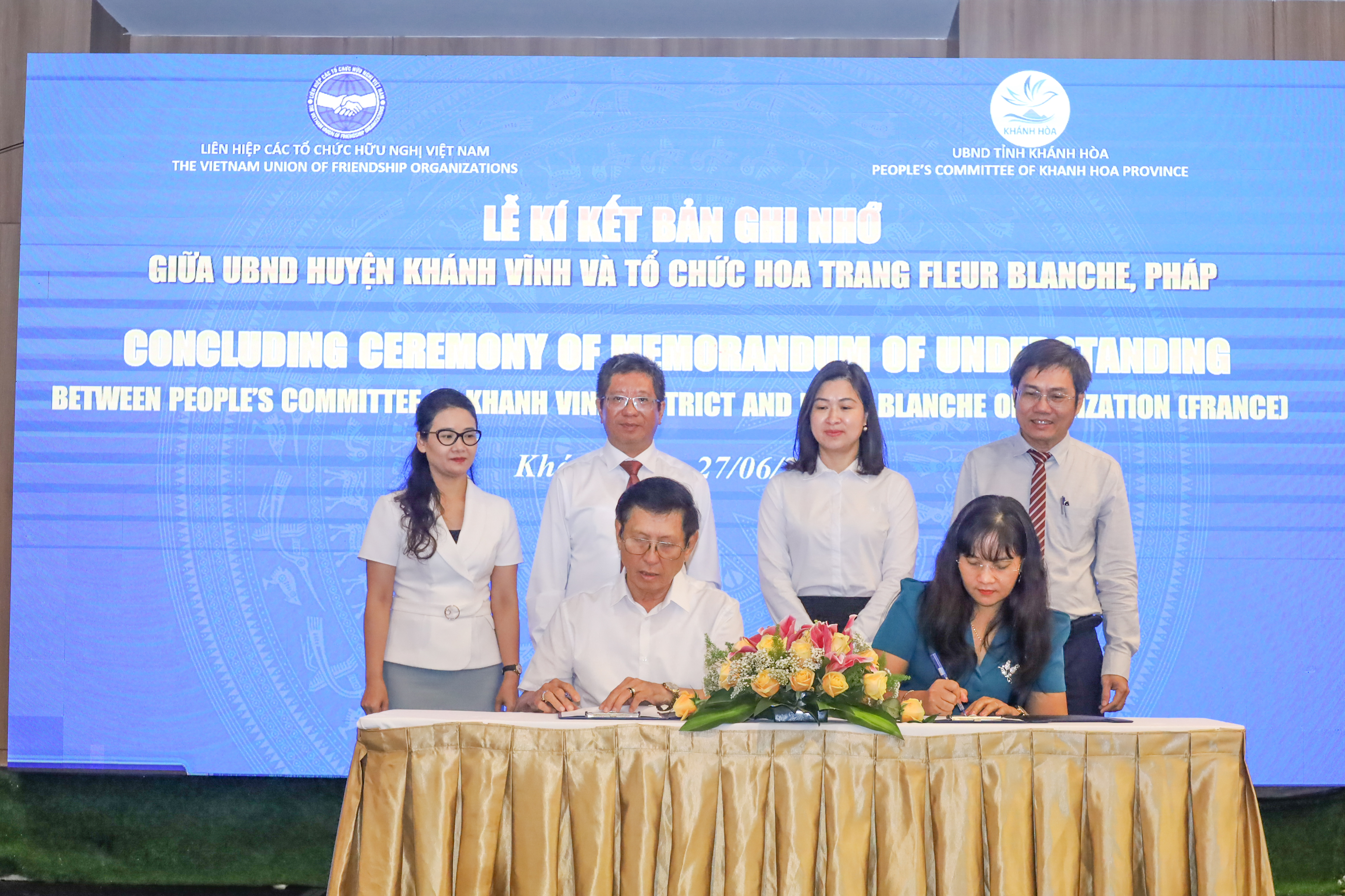 Vận động viện trợ phi chính phủ cho một số dự án y tế, giáo dục, xã hội của tỉnh