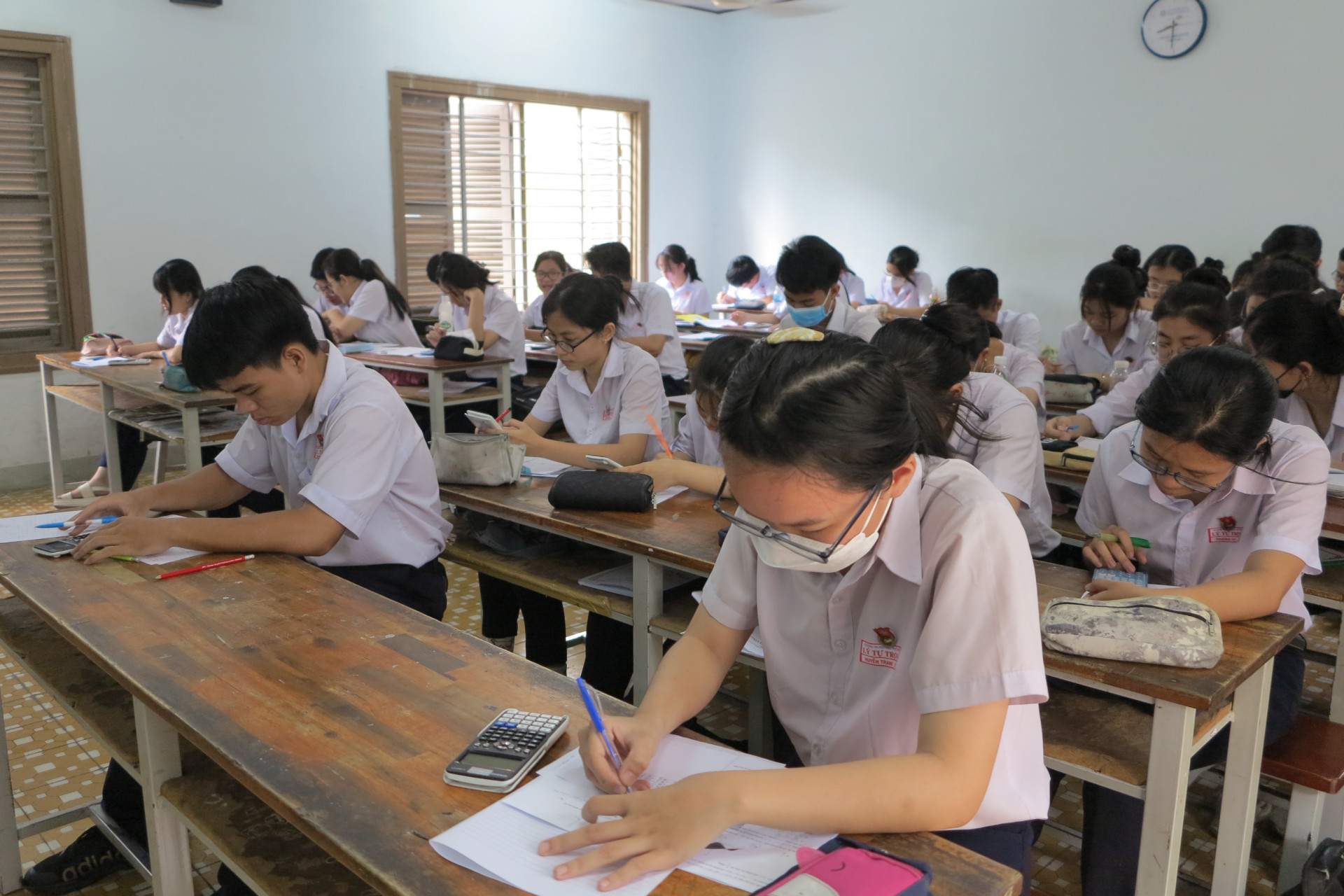 Tiết ôn tập của học sinh lớp 12 Trường THPT Lý Tự Trọng (TP. Nha Trang). 
