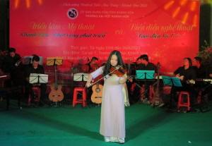 Trường Đại học Khánh Hòa tổ chức chương trình biểu diễn nghệ thuật “Giai điệu xứ Trầm”