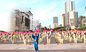 370 cụ biểu diễn múa dưỡng sinh chào mừng Festival Biển Nha Trang - Khánh Hòa 2023