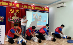 Hội Chữ thập đỏ thành phố Nha Trang: Tập huấn phòng, chống đuối nước và sơ cứu cộng đồng cho học sinh