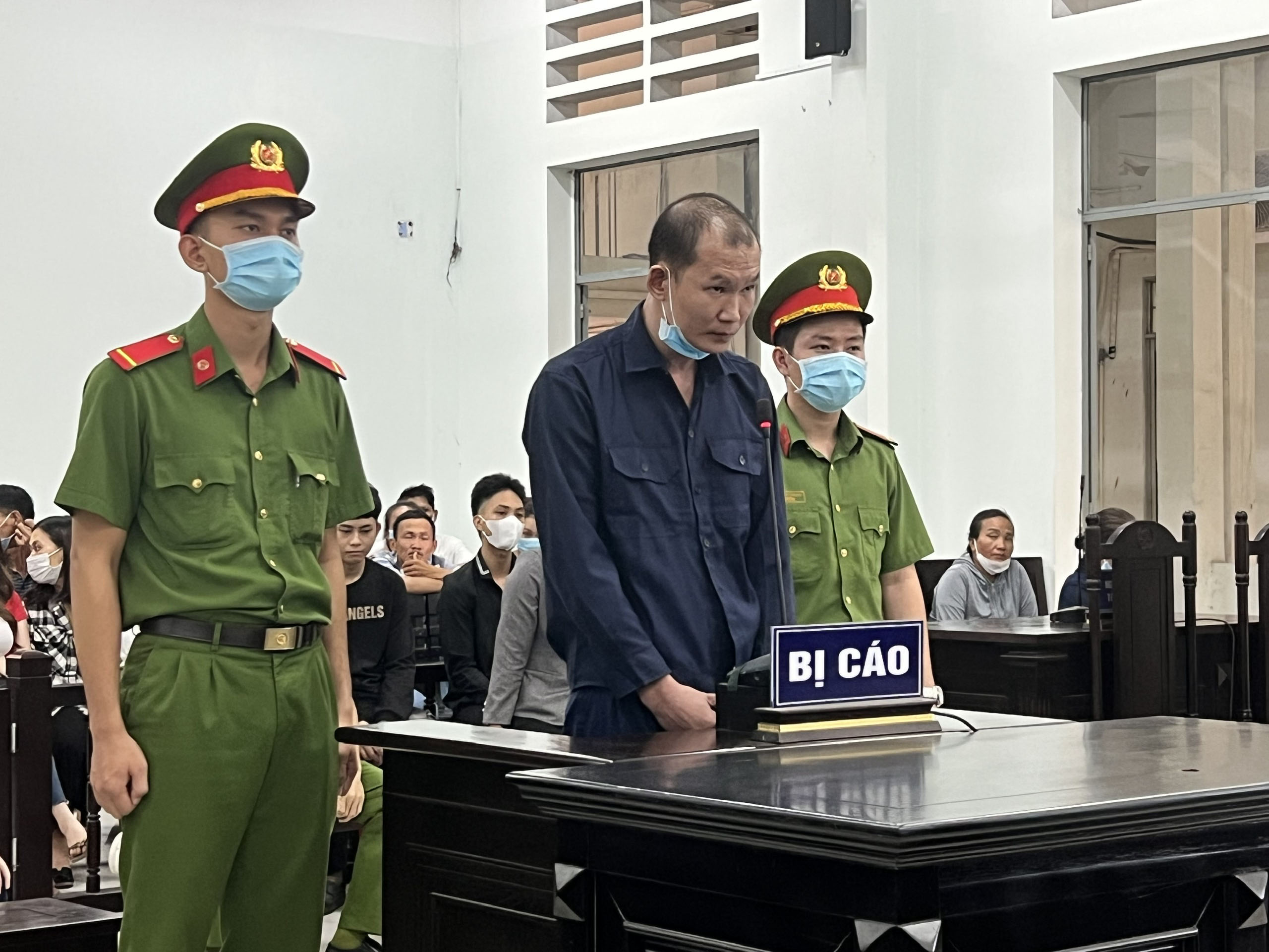 Y án tử hình kẻ giết người đến cùng