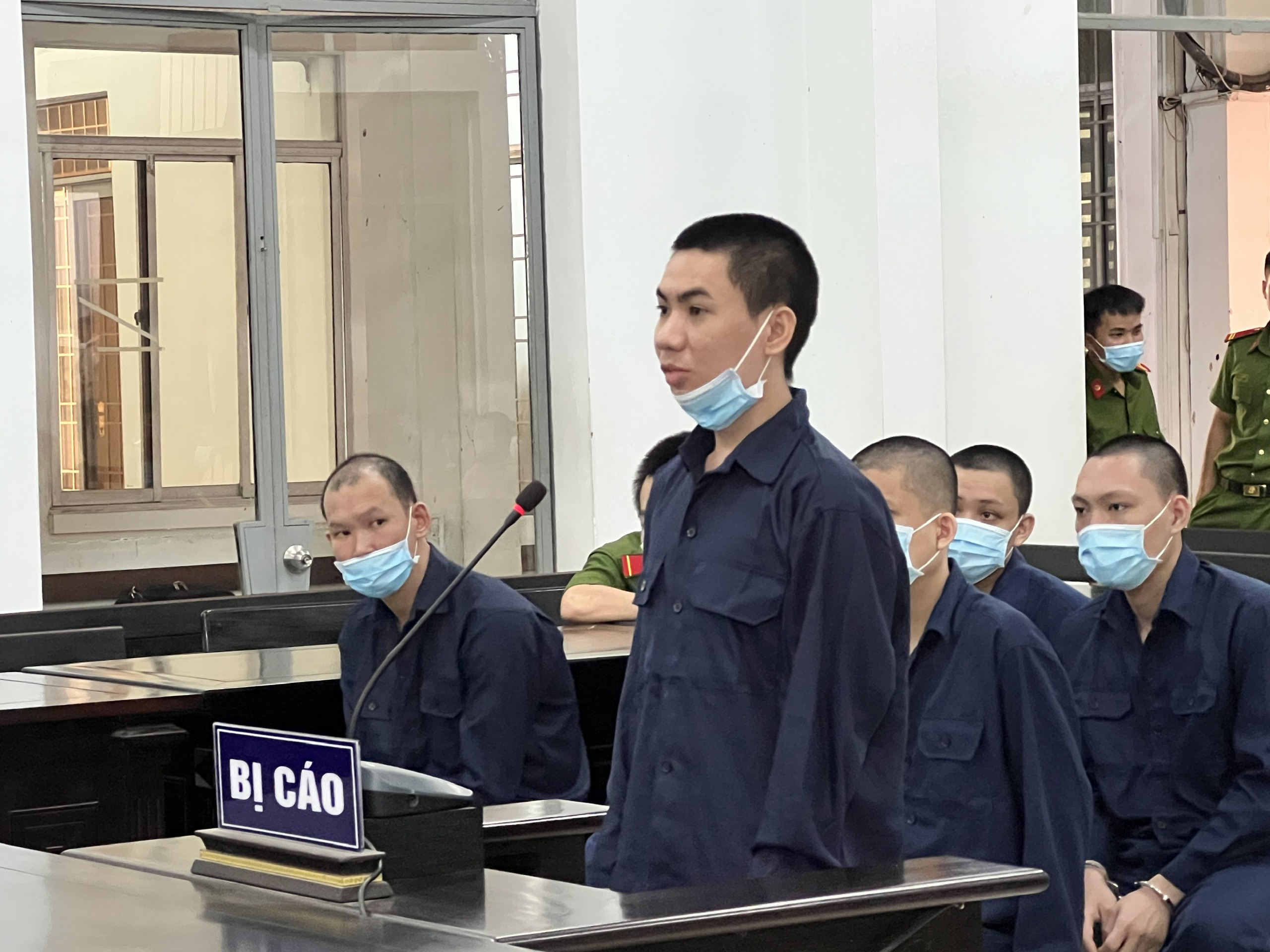 Buôn ma túy, lãnh 16 năm 6 tháng tù