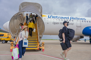 Vietravel Airlines mở đường bay từ Hà Nội đến Cam Ranh và Đà Lạt
