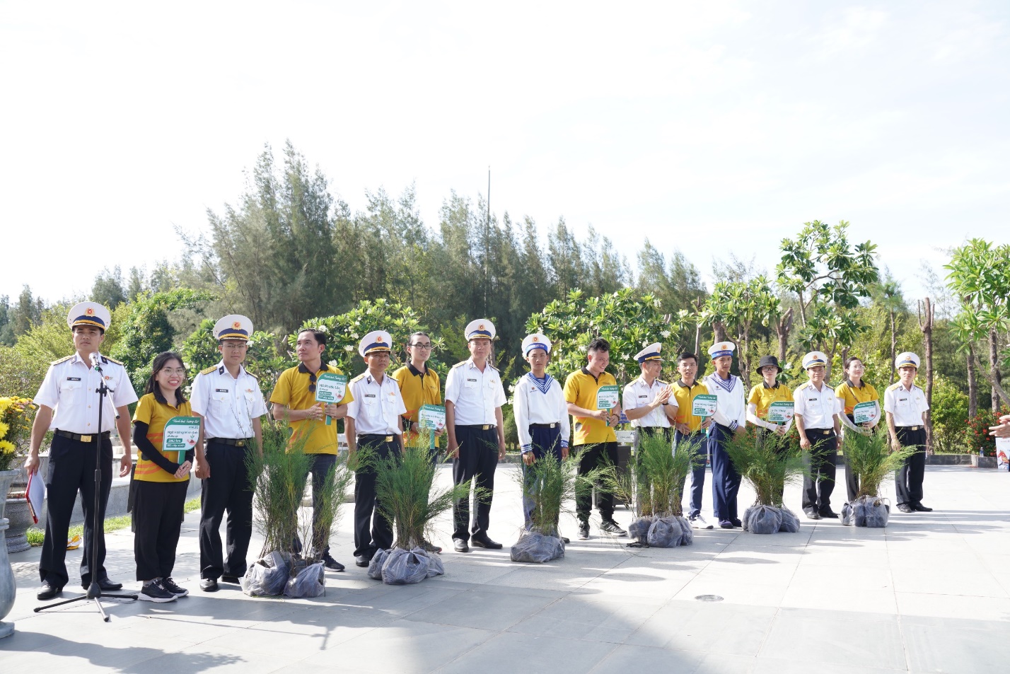 Các thành viên có thành tích xuất sắc nhất trong cuộc thi Run4Green - Run4ESG 2023