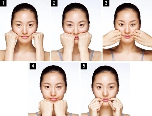 Cách tự massage giảm nếp nhăn trên mặt