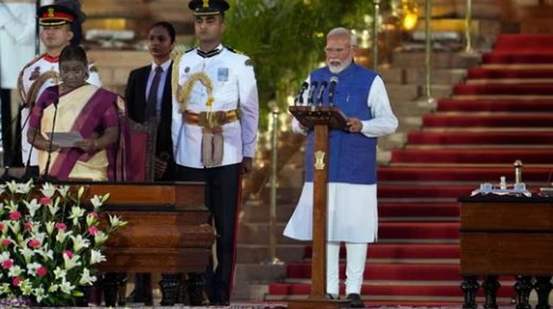 Chính phủ mới của Ấn Độ tuyên thệ nhậm chức