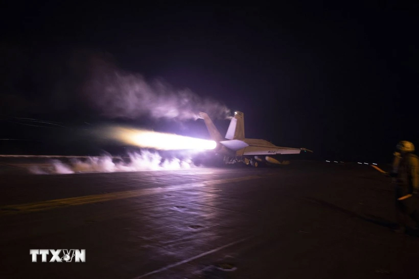 Liên minh Mỹ-Anh tiếp tục không kích các mục tiêu Houthi tại Yemen