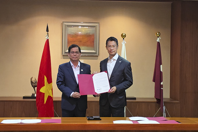 Lãnh đạo 2 tỉnh Khánh Hòa và Hiroshima (Nhật Bản) ký kết Bản ghi nhớ hợp tác giữa 2 địa phương