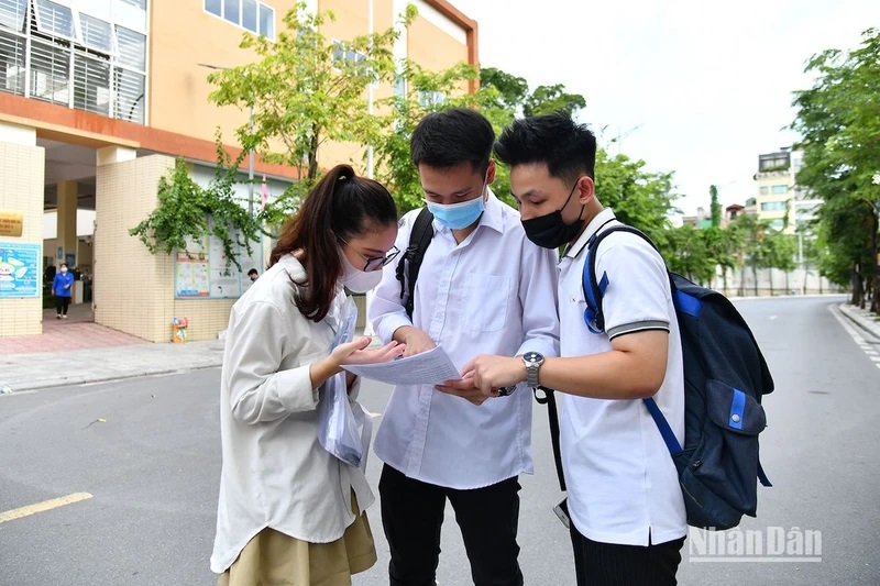 Gần 67 nghìn thí sinh đăng ký miễn thi Ngoại ngữ