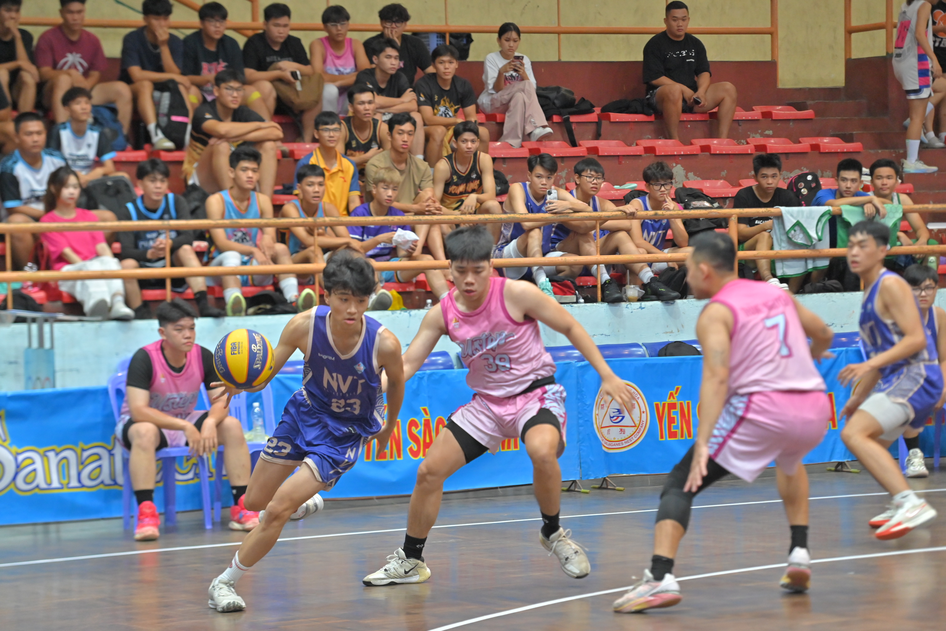 18 đội tranh tài Giải bóng rổ 3 x 3 tỉnh Khánh Hòa