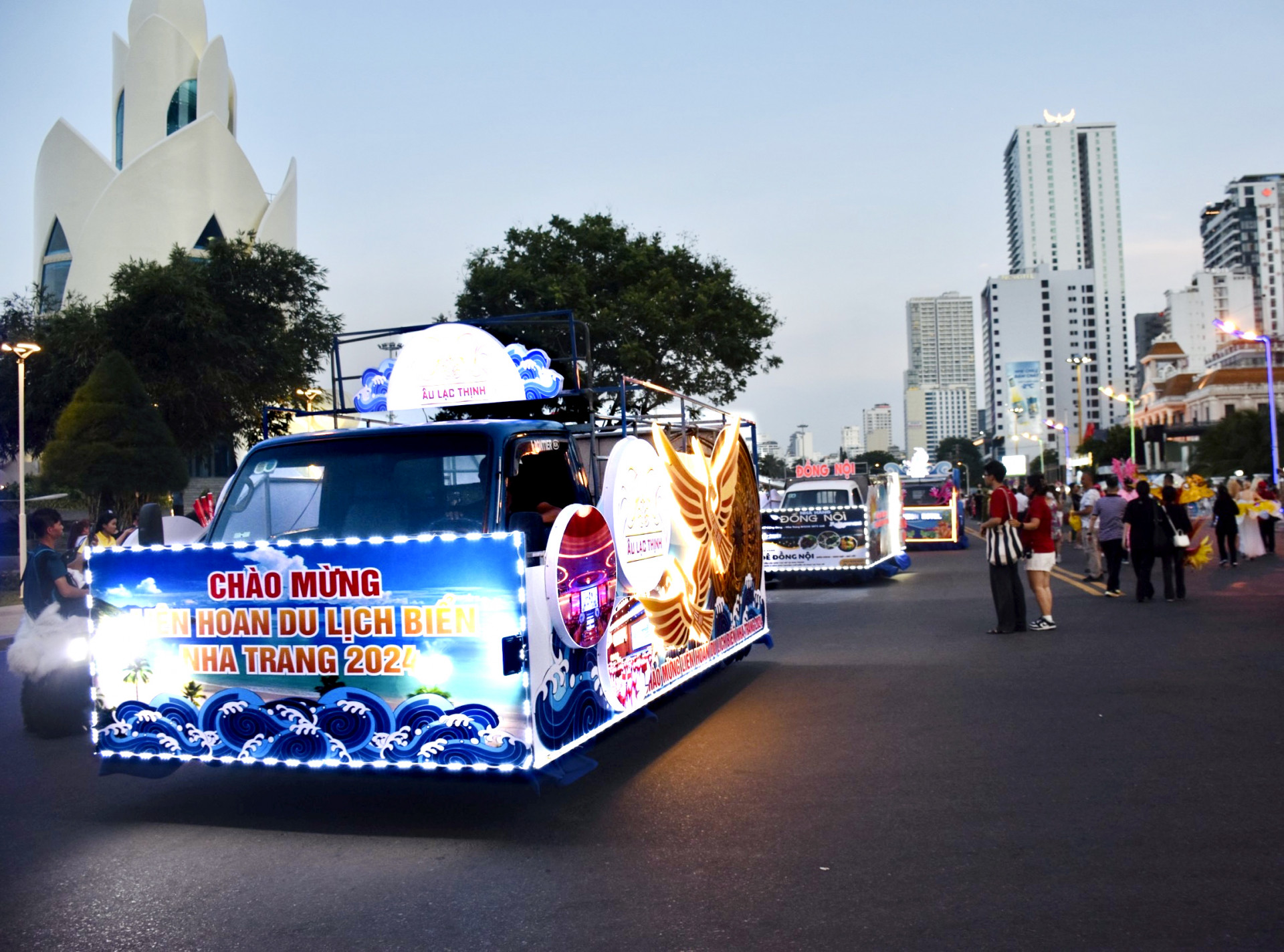 Decorated vehicles celebrating Nha Trang Sea Tourism Festival 2024

