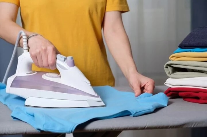 Mẹo sử dụng bàn ủi tiết kiệm điện