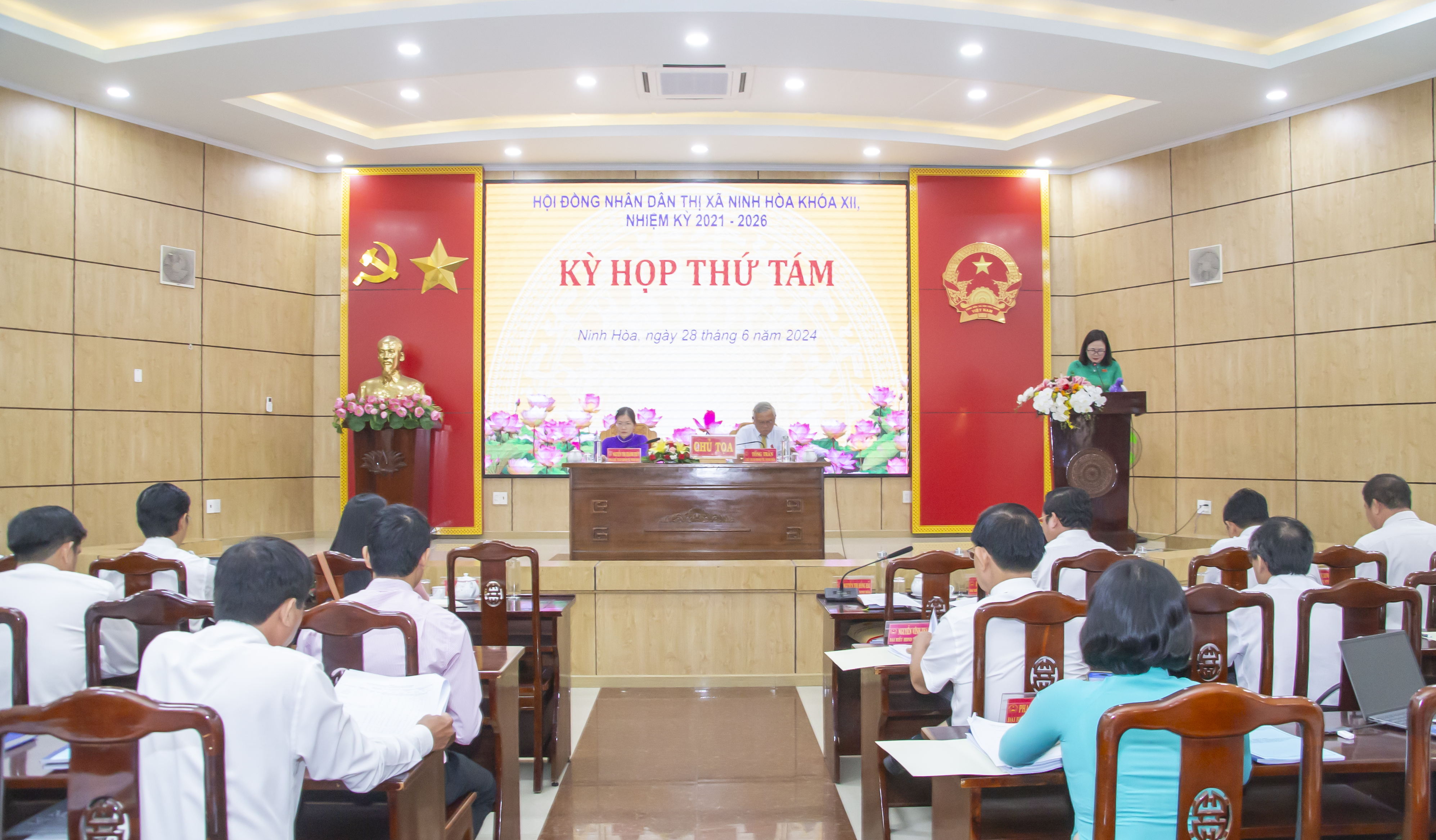 Kỳ họp thứ 8, HĐND thị xã Ninh Hòa: ​​​​​​​Tập trung giải ngân đầu tư công