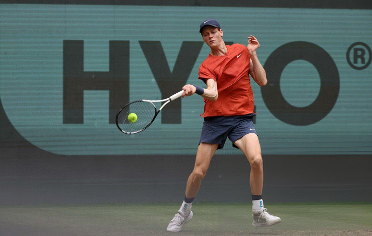 ATP 500 Halle: Tay vợt Trung Quốc Zhang  ZhiZhenz không thể vượt qua số 1 thế giới Sinner