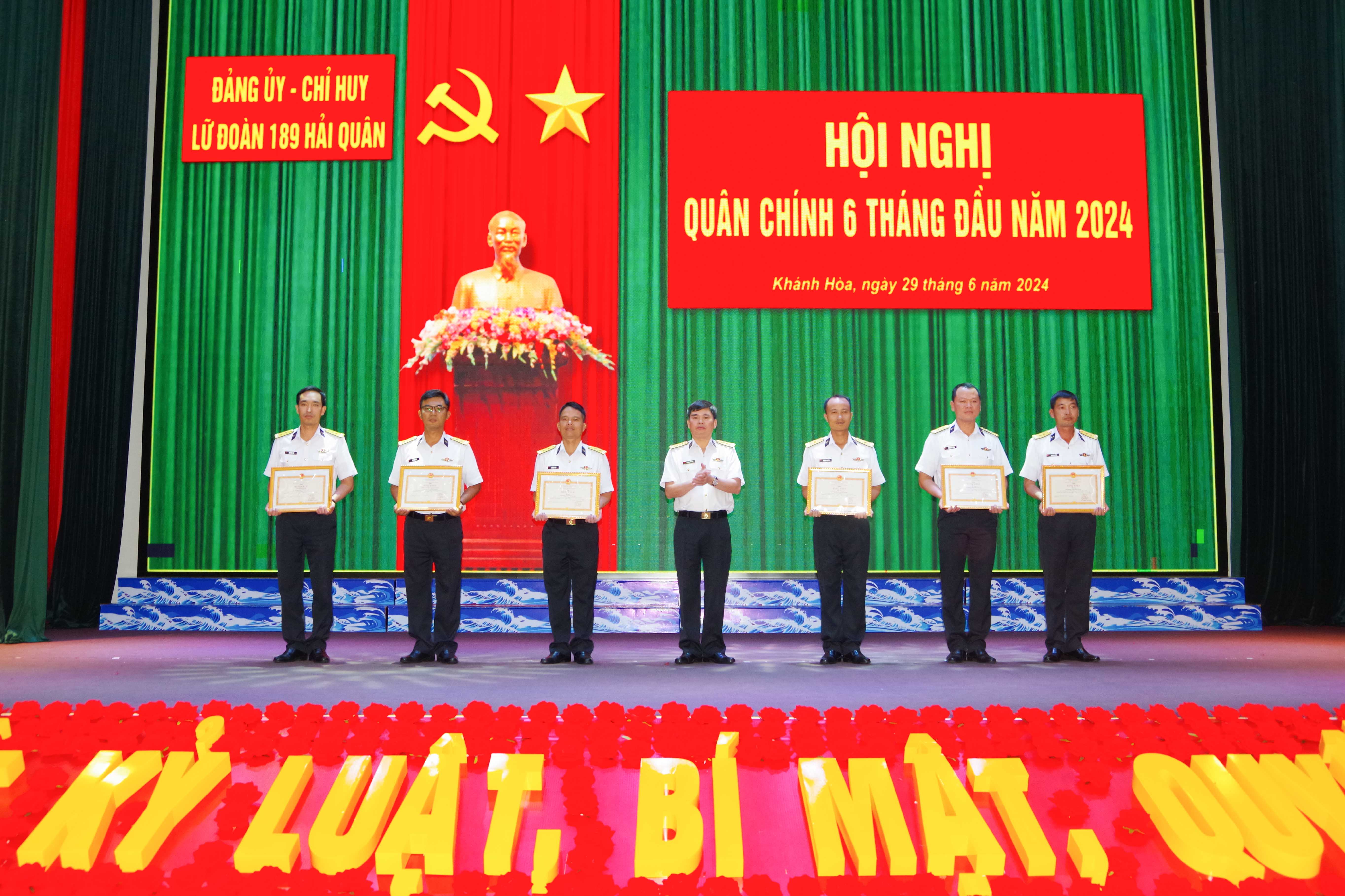 Lữ đoàn 189 Hải quân hoàn thành xuất sắc nhiệm vụ 6 tháng đầu năm