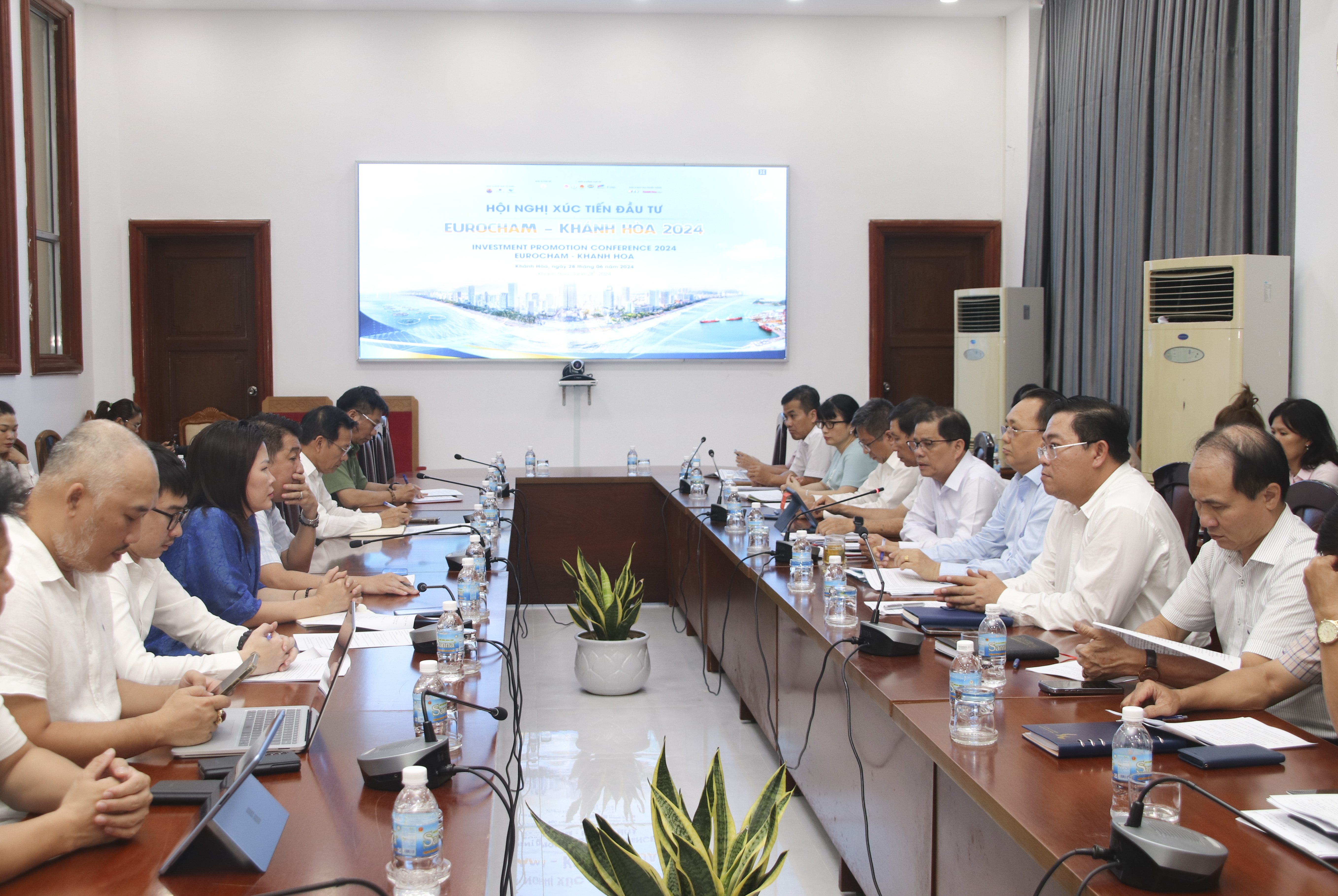 Sẵn sàng xúc tiến đầu tư với doanh nghiệp châu Âu