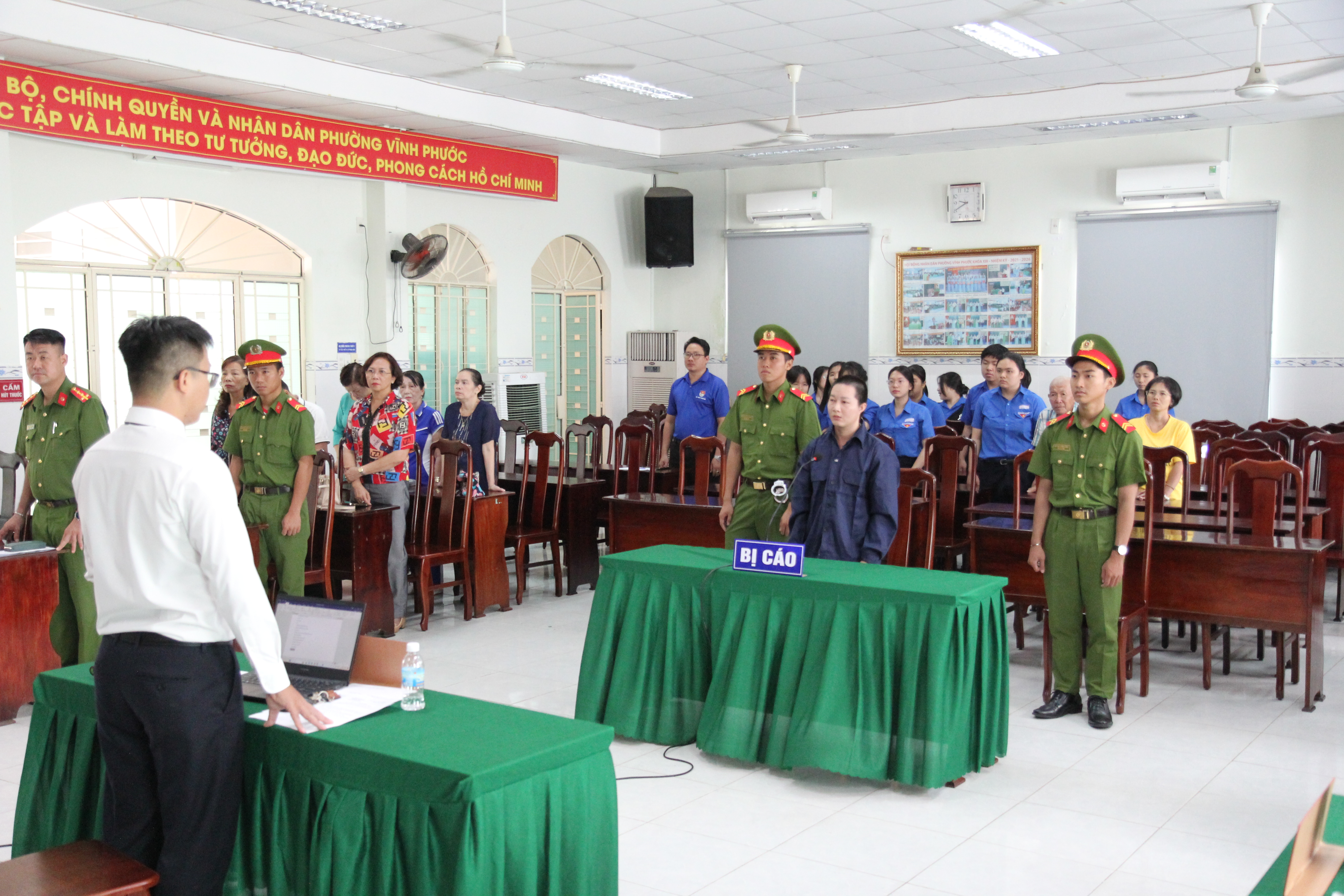 Xét xử lưu động 2 vụ án về ma túy