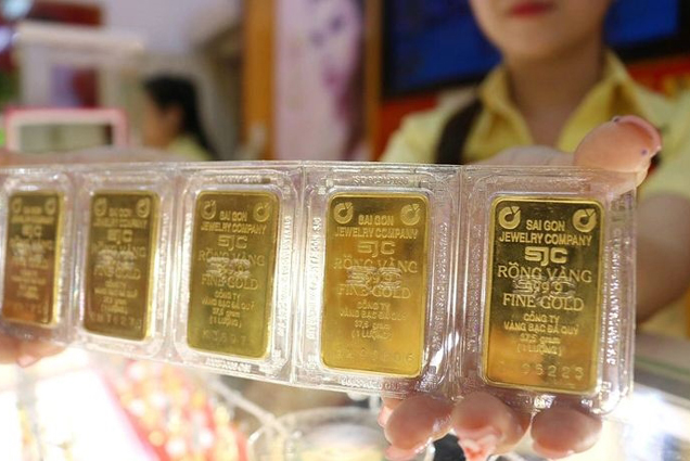 Giá bán vàng miếng trực tiếp hôm nay (4-6) giảm 1 triệu so với hôm qua