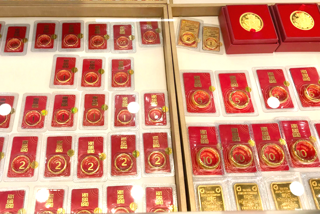 Giá vàng SJC "đứng yên" ngày thứ tư liên tiếp