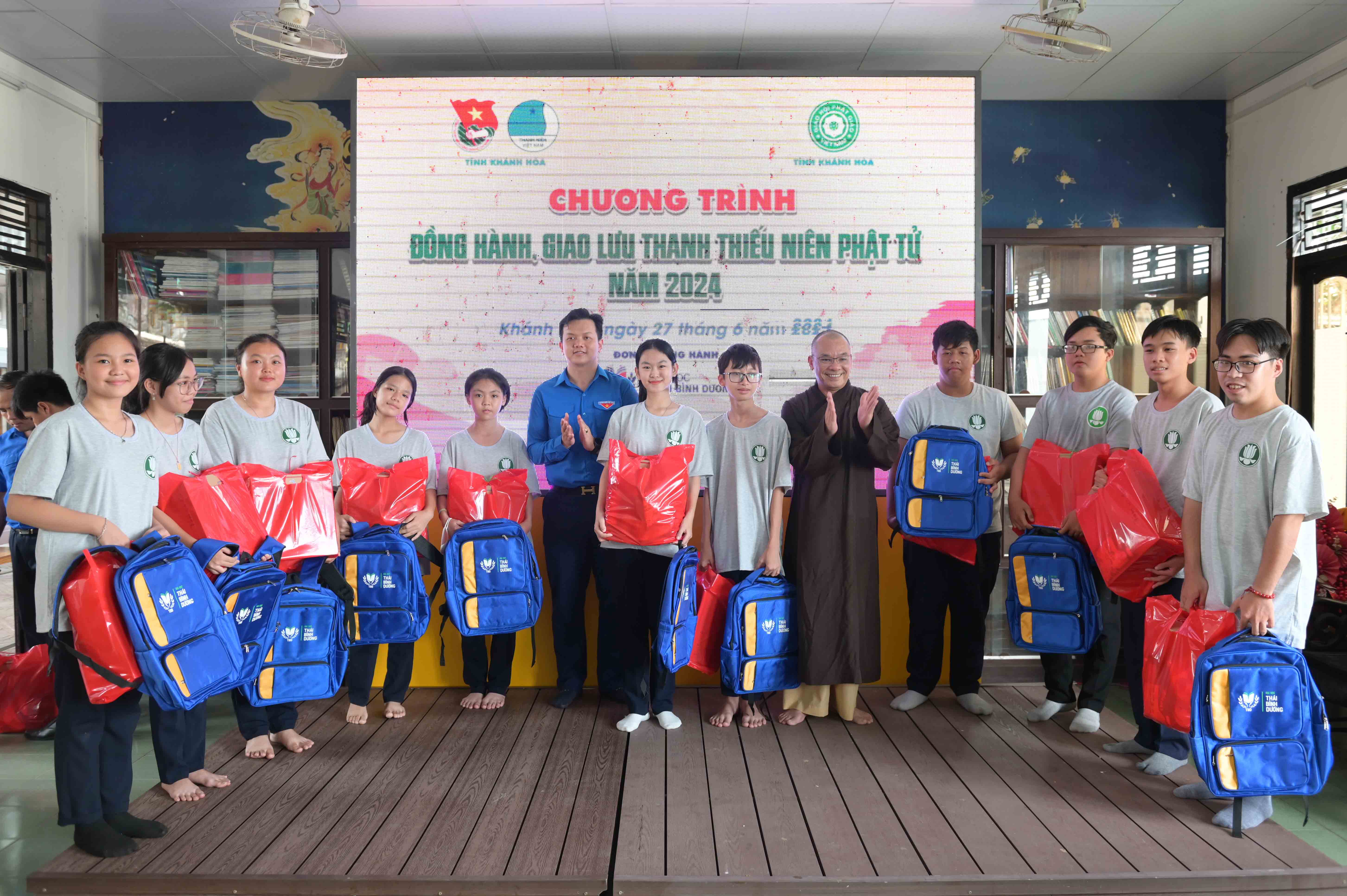 Gần 200 thanh niên tham gia chương trình đồng hành, giao lưu thanh thiếu niên phật tử