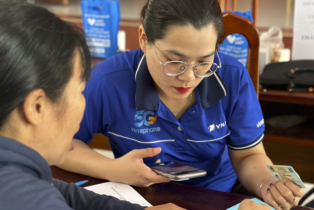 VinaPhone tri ân khách hàng dịp sinh nhật tuổi 28
