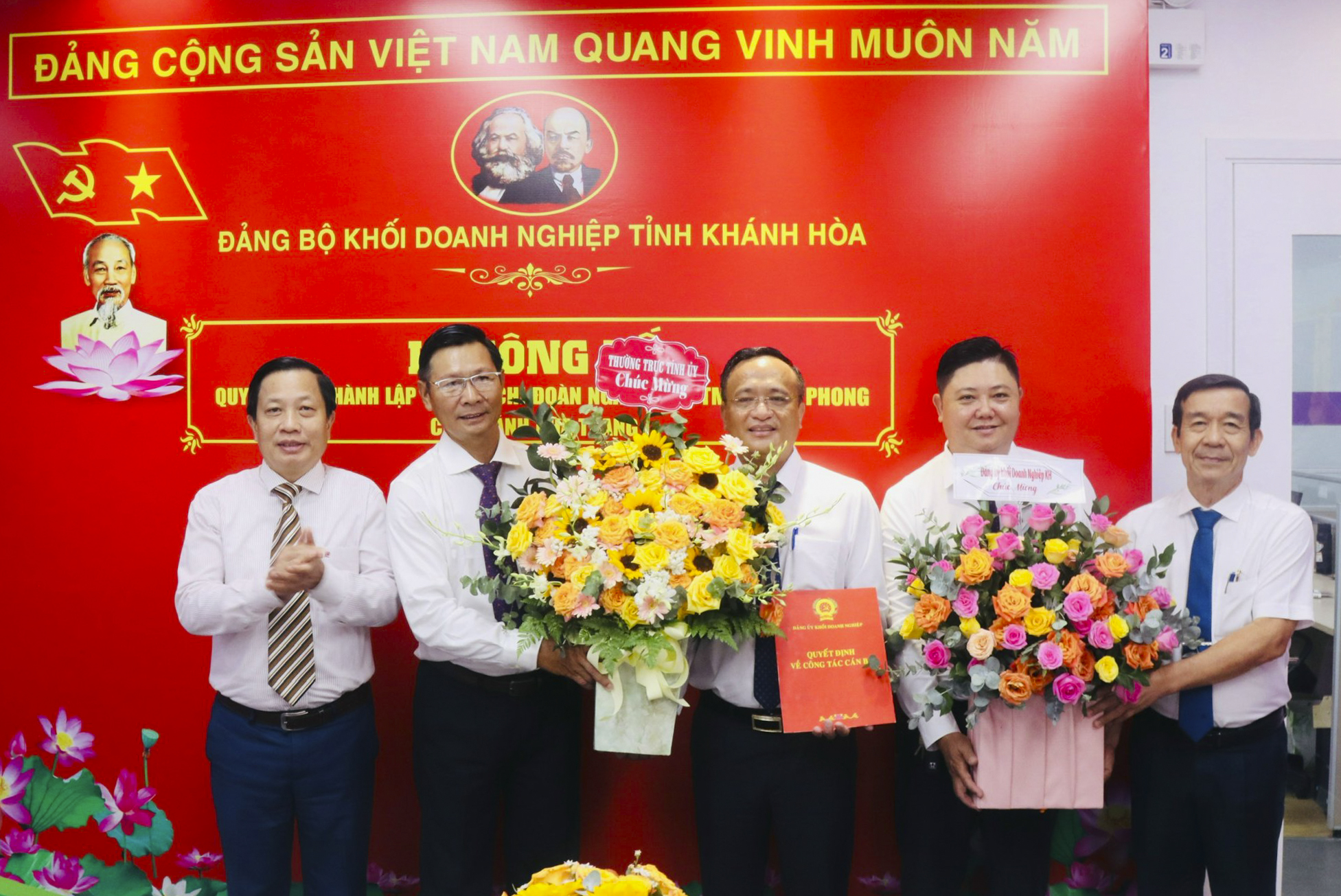 Đổi mới công tác phát triển đảng viên trong doanh nghiệp 