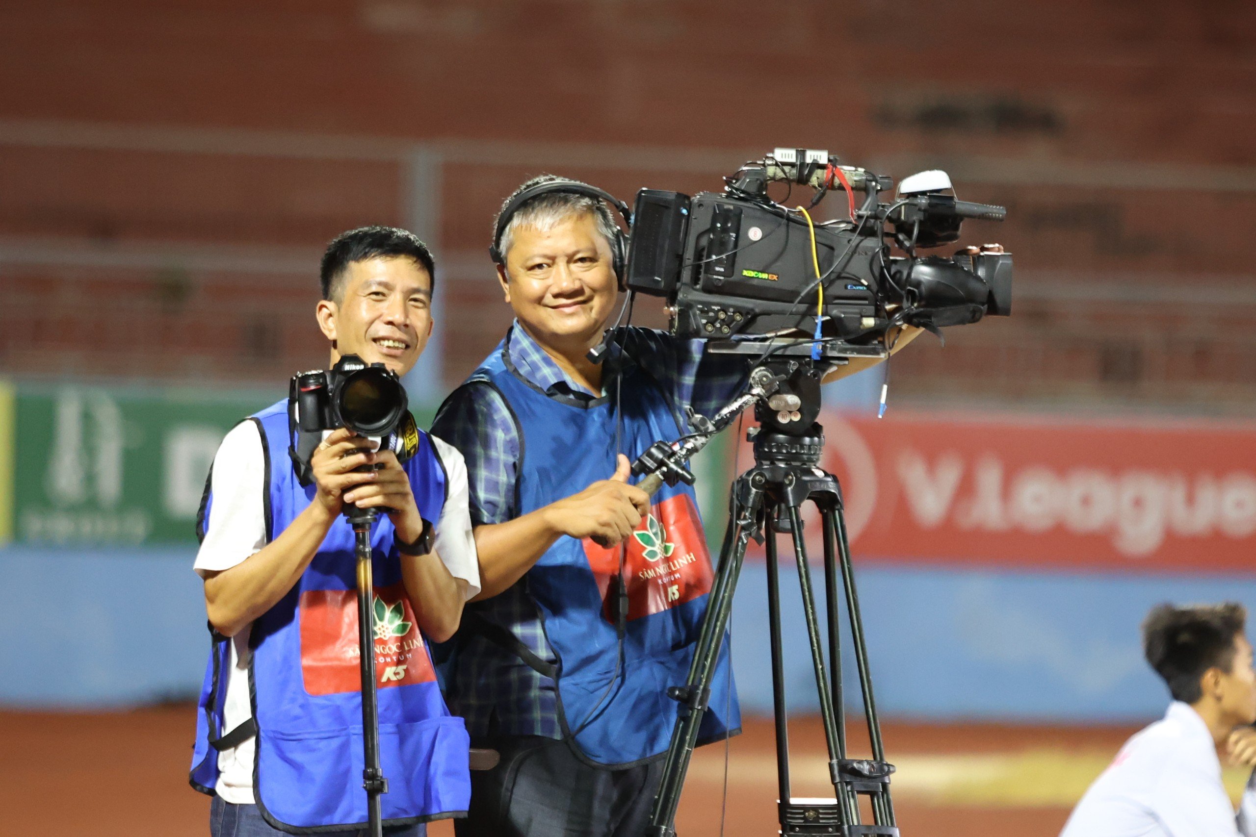 Nhà báo và những khoảnh khắc tác nghiệp