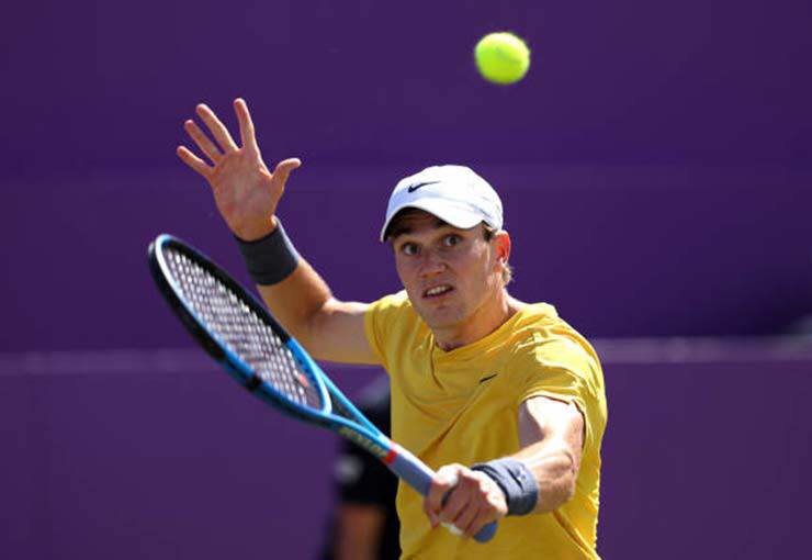 ATP 500 Queen's: “Cơn địa chấn” từ tay vợt số hai thế giới Alcaraz 