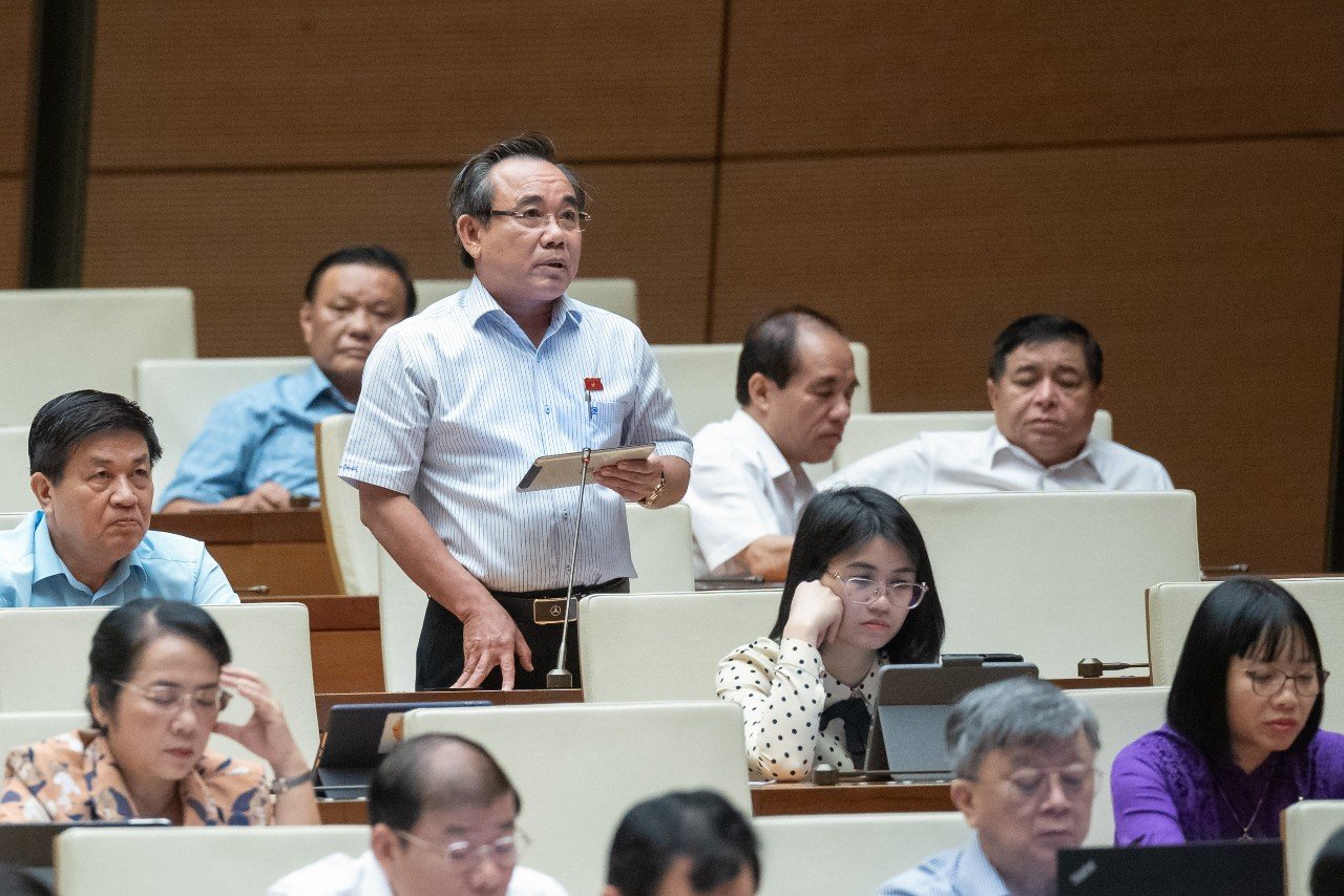 Quốc hội thảo luận về dự án Luật Quy hoạch đô thị và quy hoạch nông thôn