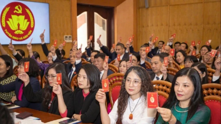 Hướng dẫn một số vấn đề cụ thể thi hành Điều lệ Đảng