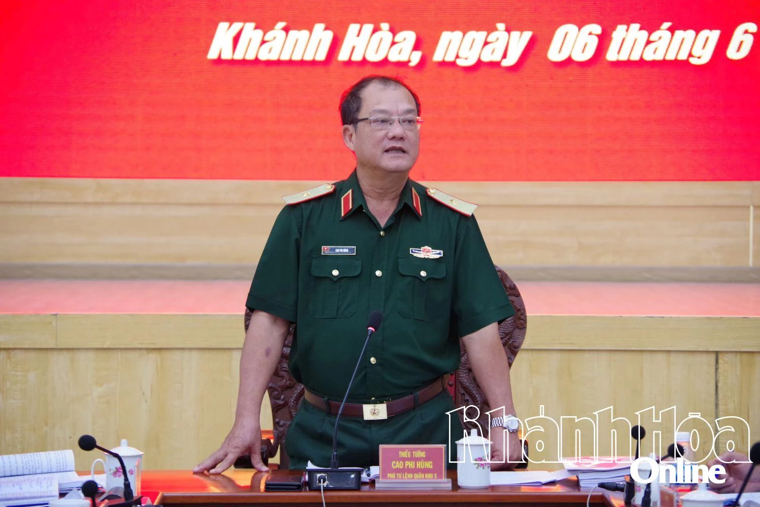 Thiếu tướng Cao Phi Hùng phát biểu kết luận buổi làm việc.