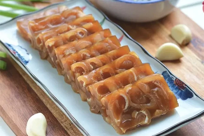 Cách làm thạch da lợn trong vắt, hương vị độc đáo