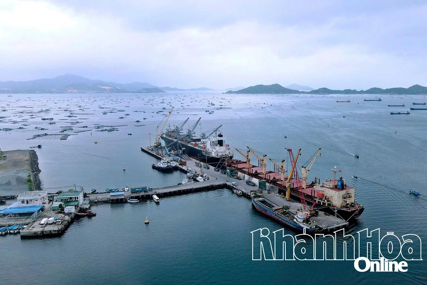 Cam Ranh Port