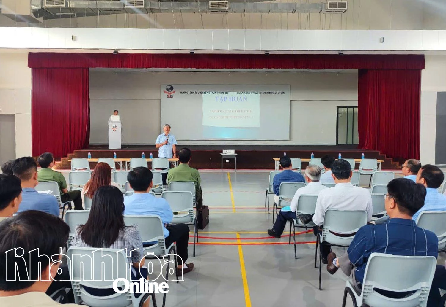 Quang cảnh hội nghị. 