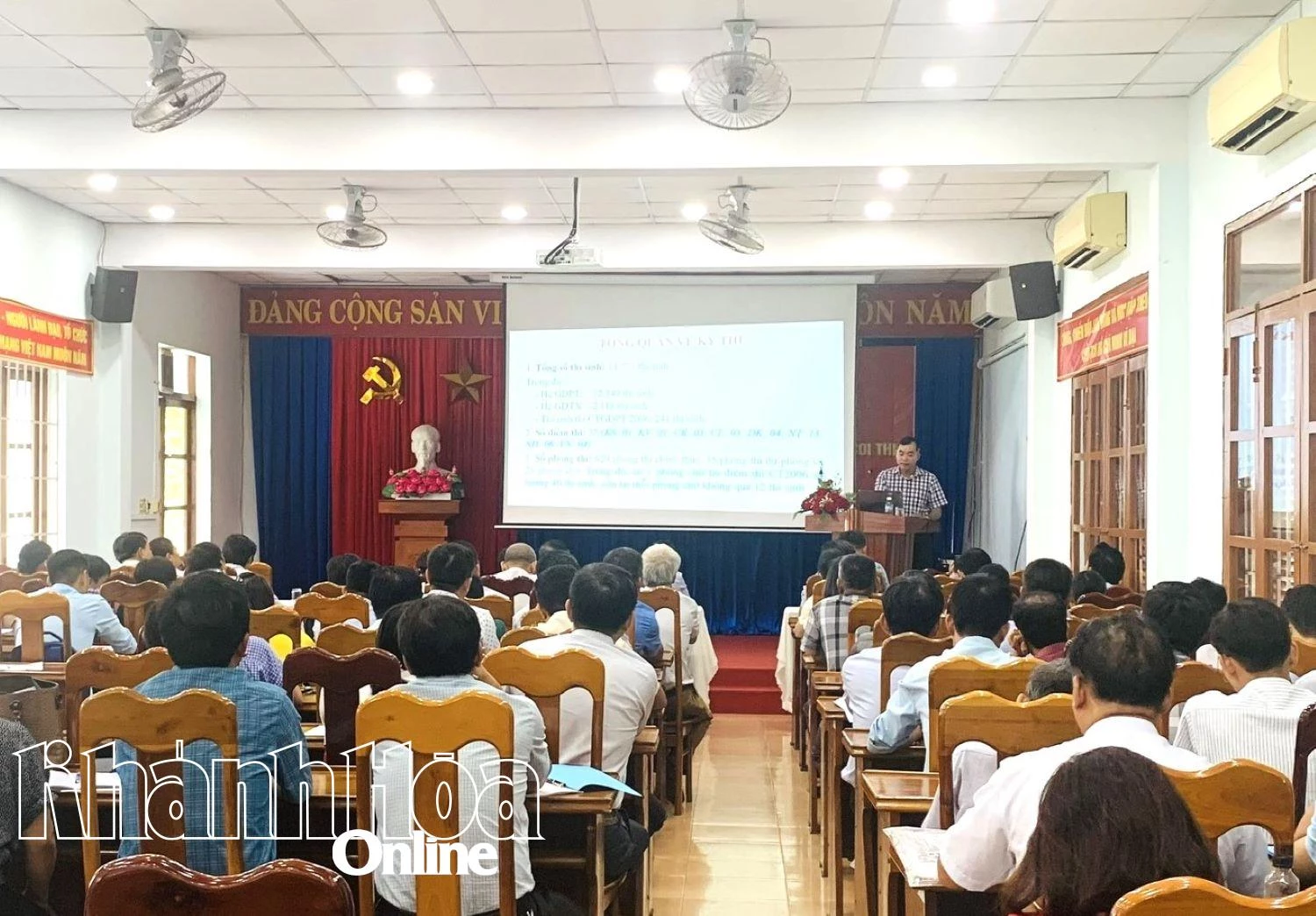 Tập huấn nghiệp vụ kiểm tra công tác coi thi tốt nghiệp THPT 2025