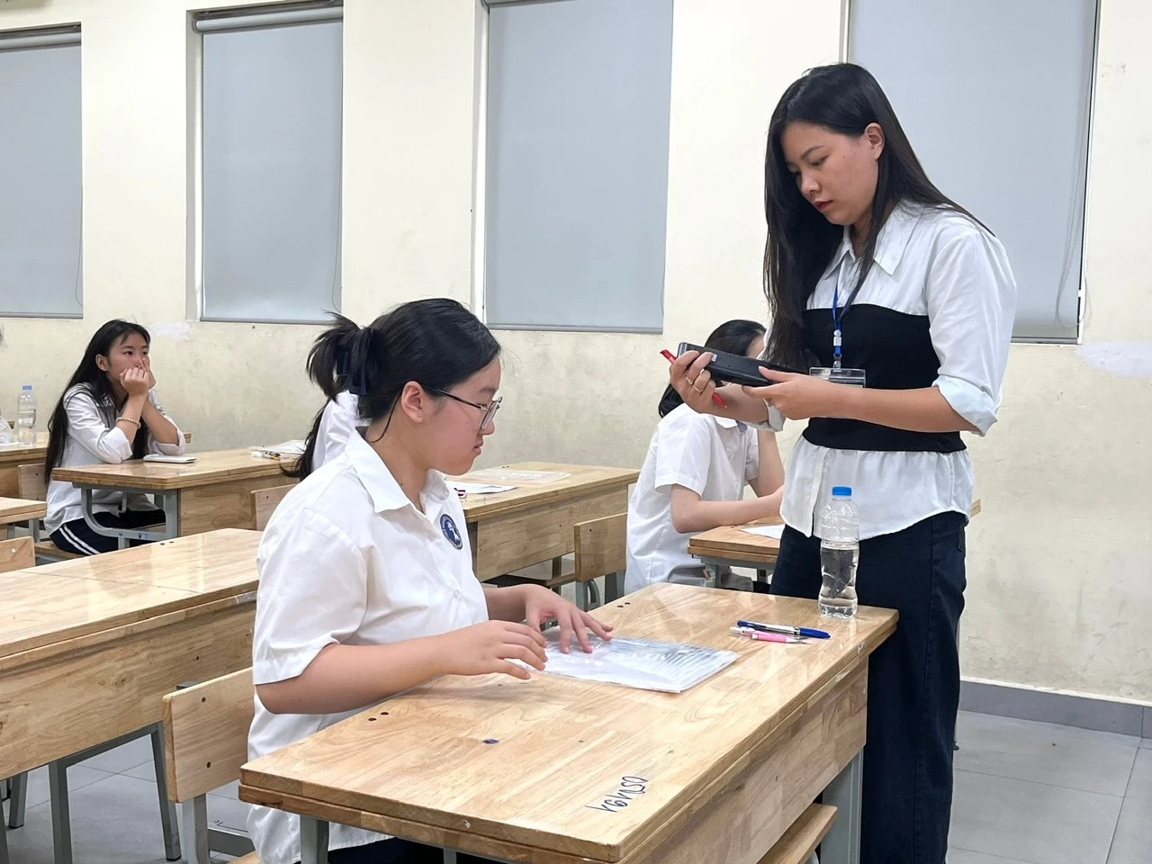 Thí sinh đến chậm quá 15 phút sau hiệu lệnh tính giờ làm bài sẽ không được dự thi