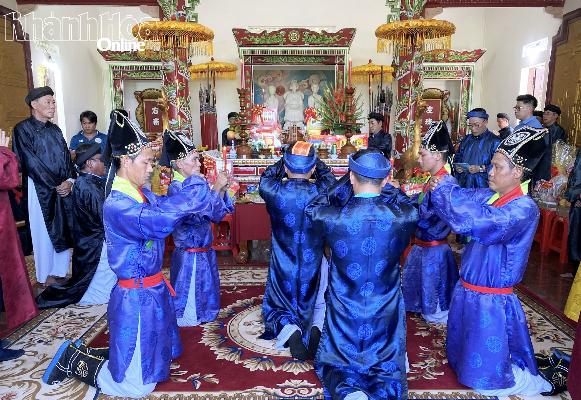 Khanh Hoa Salanganes Nest Festival held on Hon Noi Island