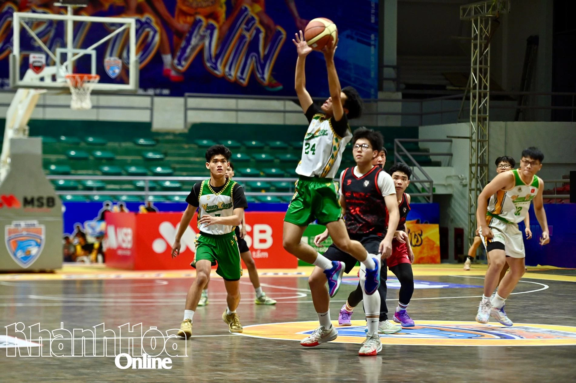 13 teams compete in Khanh Hoa’s 5x5 basketball tournament 2025