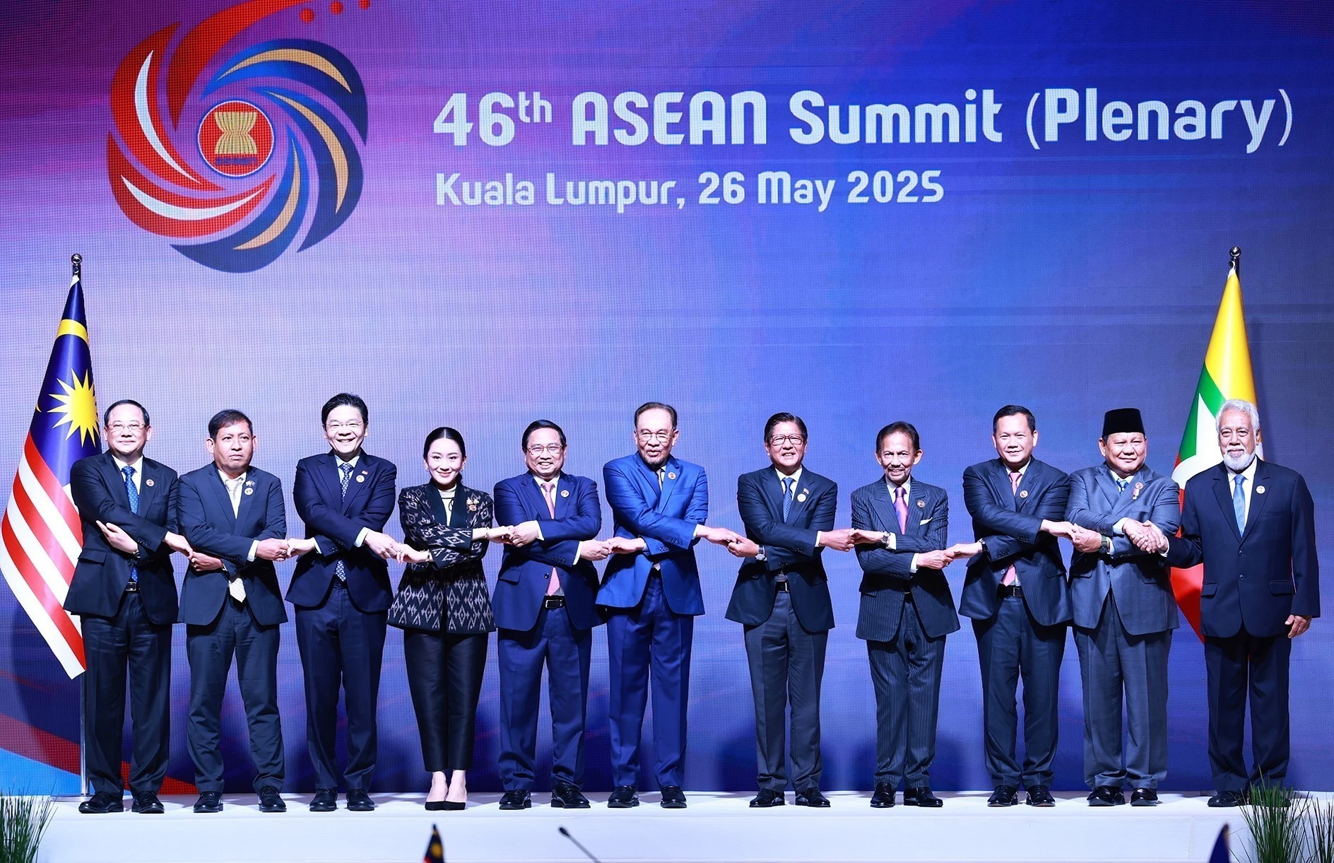 Ủy viên Bộ Chính trị, Thủ tướng Chính phủ Phạm Minh Chính và lãnh đạo các nước ASEAN, Timor-Leste tham dự Phiên toàn thể Hội nghị Cấp cao ASEAN lần thứ 46 _Ảnh: TTXVN

