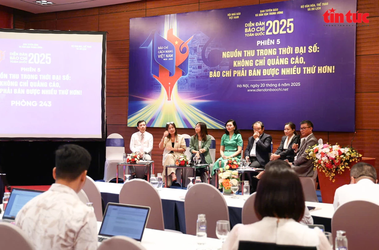 Phiên số 5 với chủ đề “Nguồn thu trong thời đại số: Không chỉ quảng cáo, báo chí phải bán được nhiều thứ hơn!”