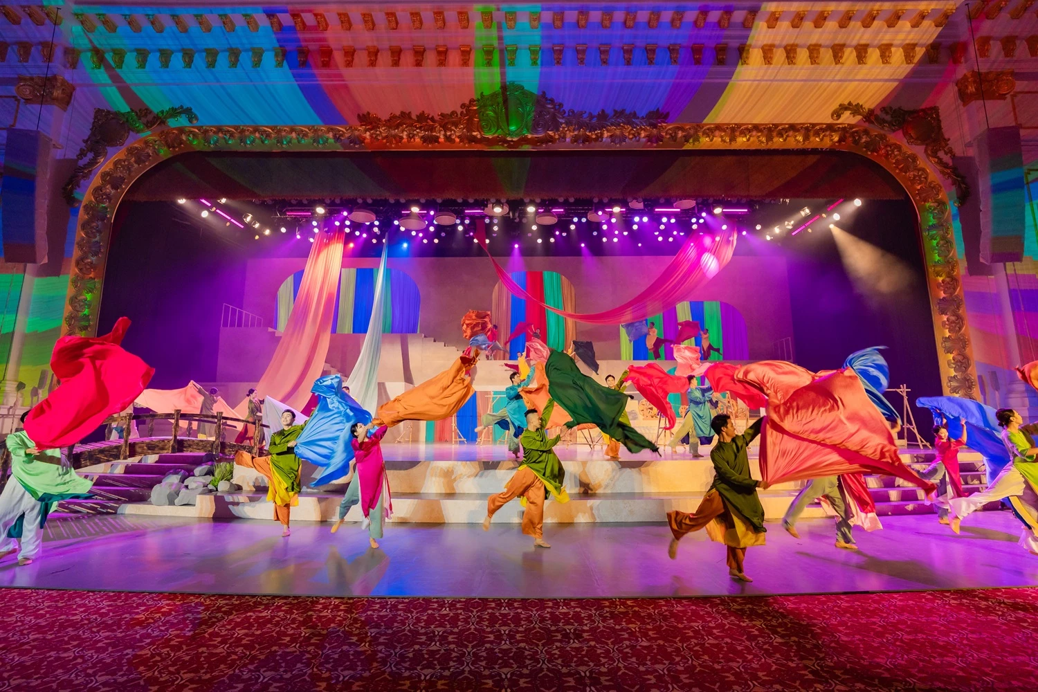 Vinpearl Nha Trang - điểm đến của những show diễn đỉnh cao mang tầm thế giới