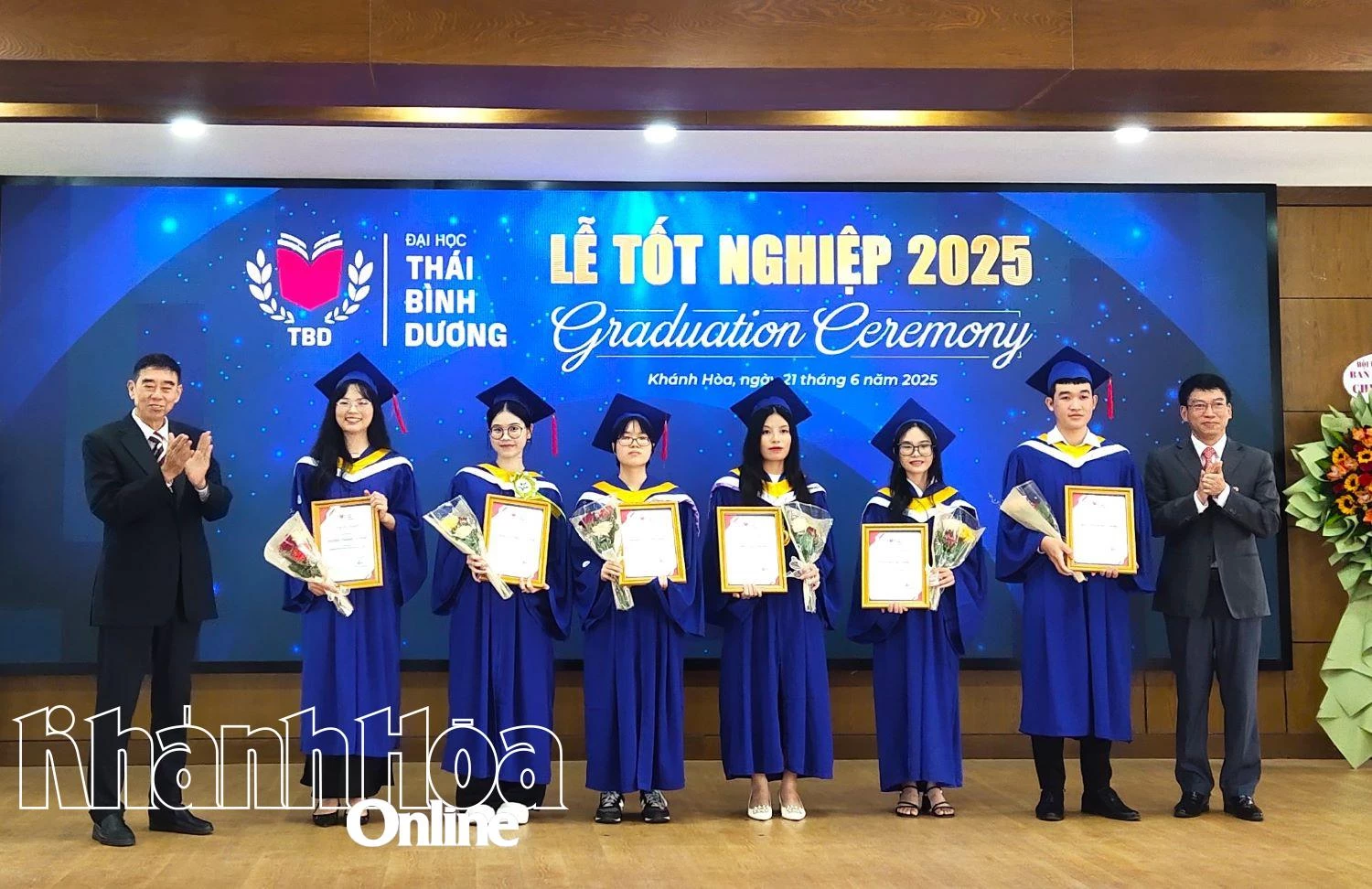 Trường Đại học Thái Bình Dương tổ chức lễ tốt nghiệp cho sinh viên